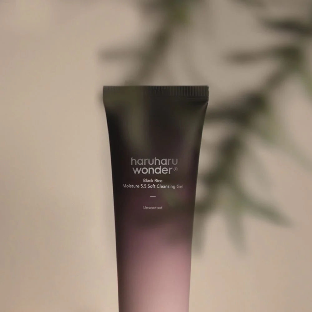 Haruharu WONDER - Black Rice Moisture 5.5 Soft Cleansing Gel (100ml)